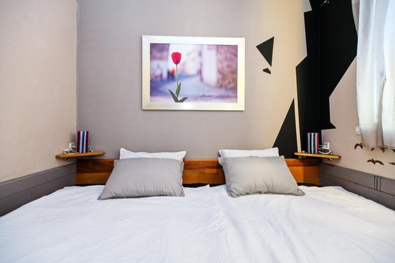 Lupino'S Gallery Apartment - Old Town Zadar Zewnętrze zdjęcie