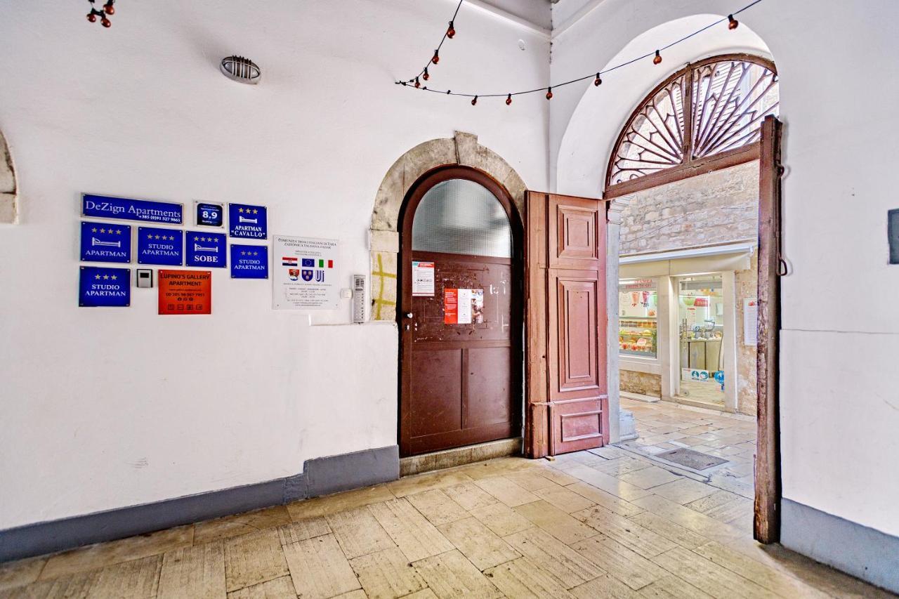 Lupino'S Gallery Apartment - Old Town Zadar Zewnętrze zdjęcie